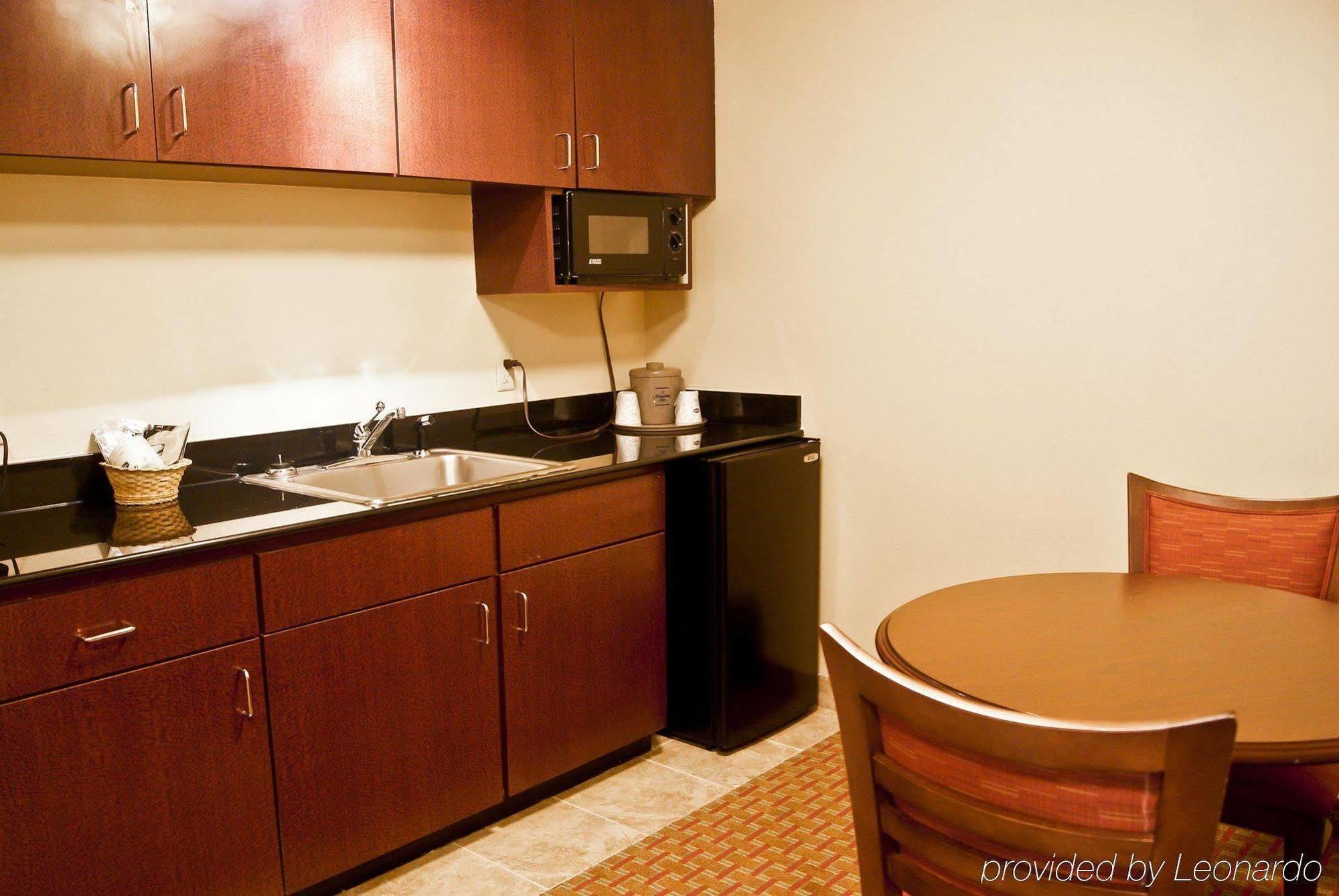 Hampton Inn Helen Chambre photo